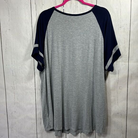 Torrid Crisscross Straps Short Sleeve Shirttail Hem V Neck Varsity Stripes Tee - Picture 11 of 11